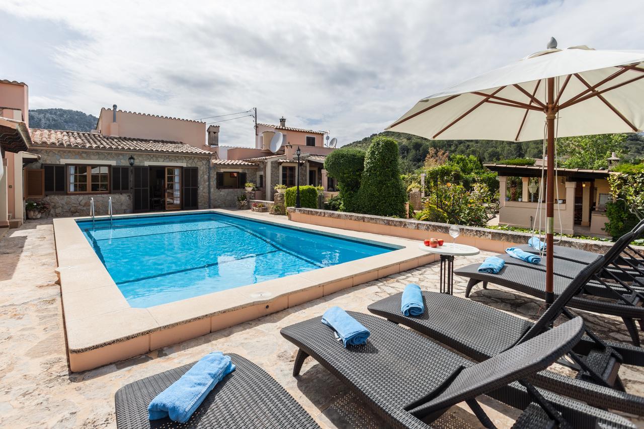 Holiday home Fullos