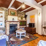 Villa Fullos