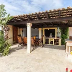 Villa Fullos