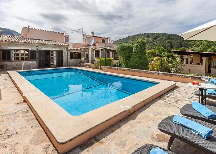Villa Fullos